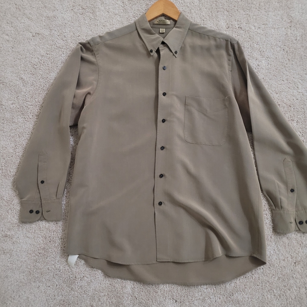 Long Sleeve Button-down Shirt In A Brownish/gray Color. The Shirt Is A Size L.